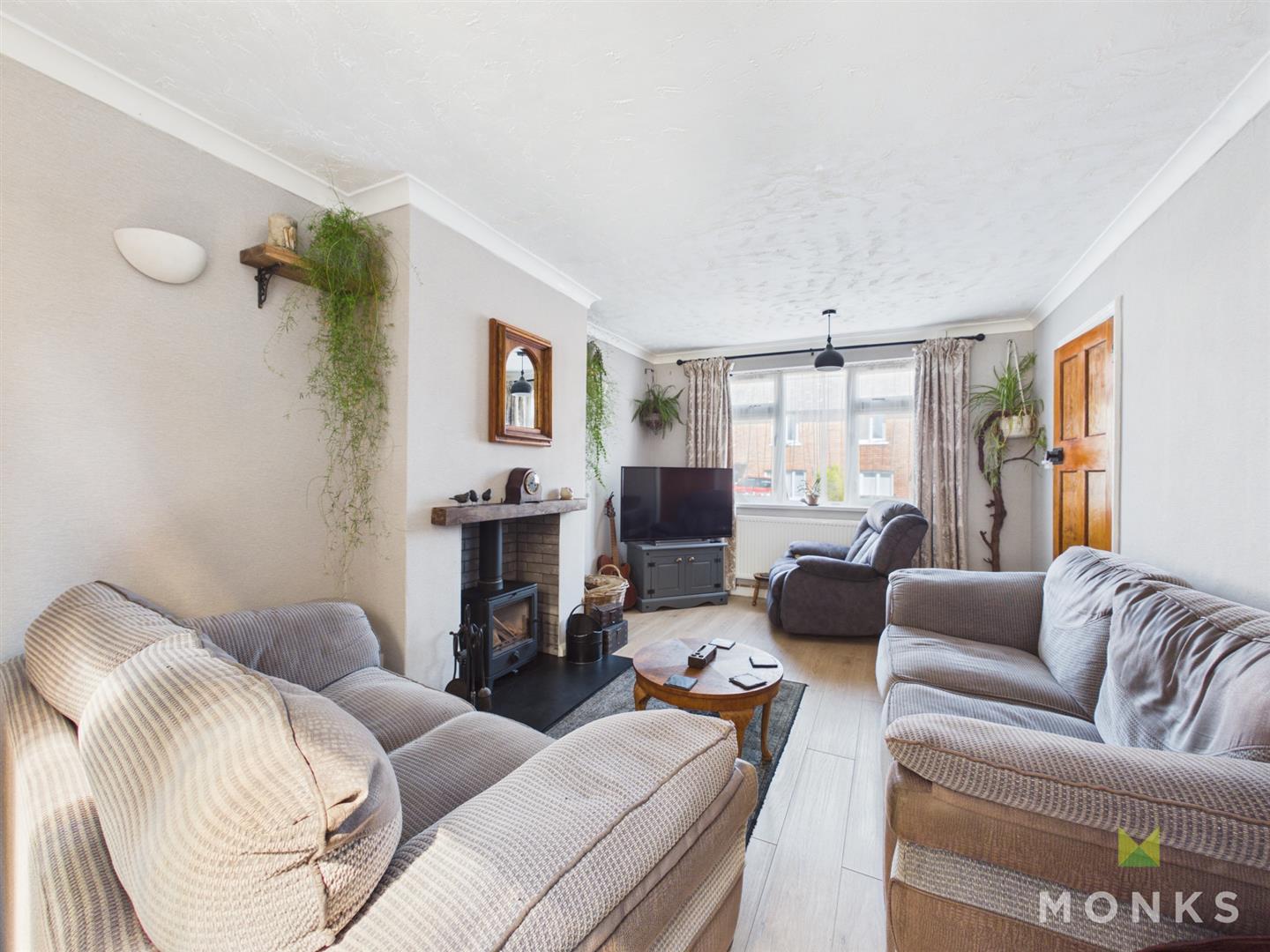27 Coppice Drive, Oswestry, SY11 1EX For Sale